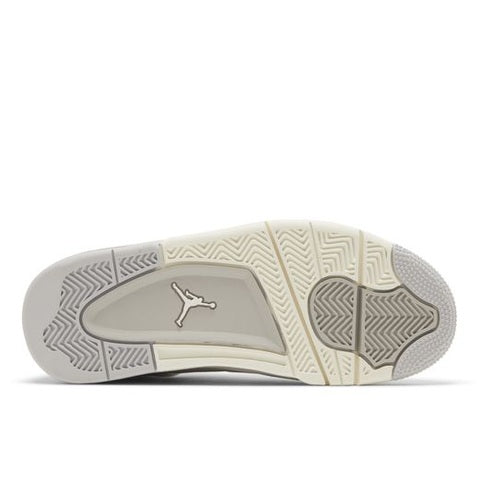 Jordan 4 – Frozen Moments