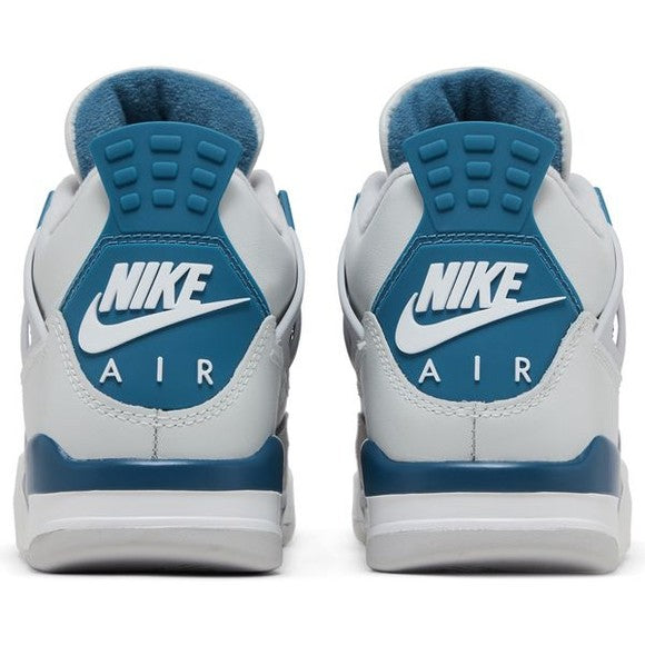 Jordan 4 – Military Blue (2024)