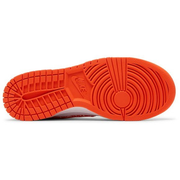 Dunk Low – Orange Paisley Pack (W)