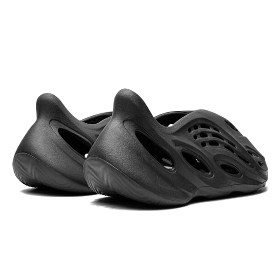 Yeezy Foam RNNR Onyx